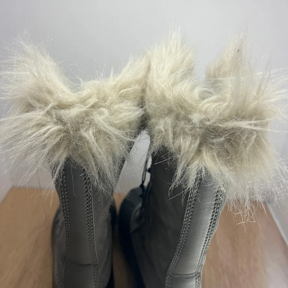 SOREL Joan of Arctic Snow Boots Kids Size 4 Gray Waterproof Insulated NY1966-052